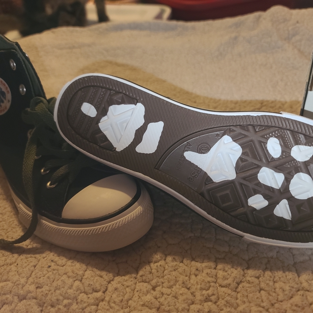 Boys  new in box converse